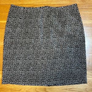 Tailor B. Moss Womens 14 Black and White Circle Skirt Zipper in Back